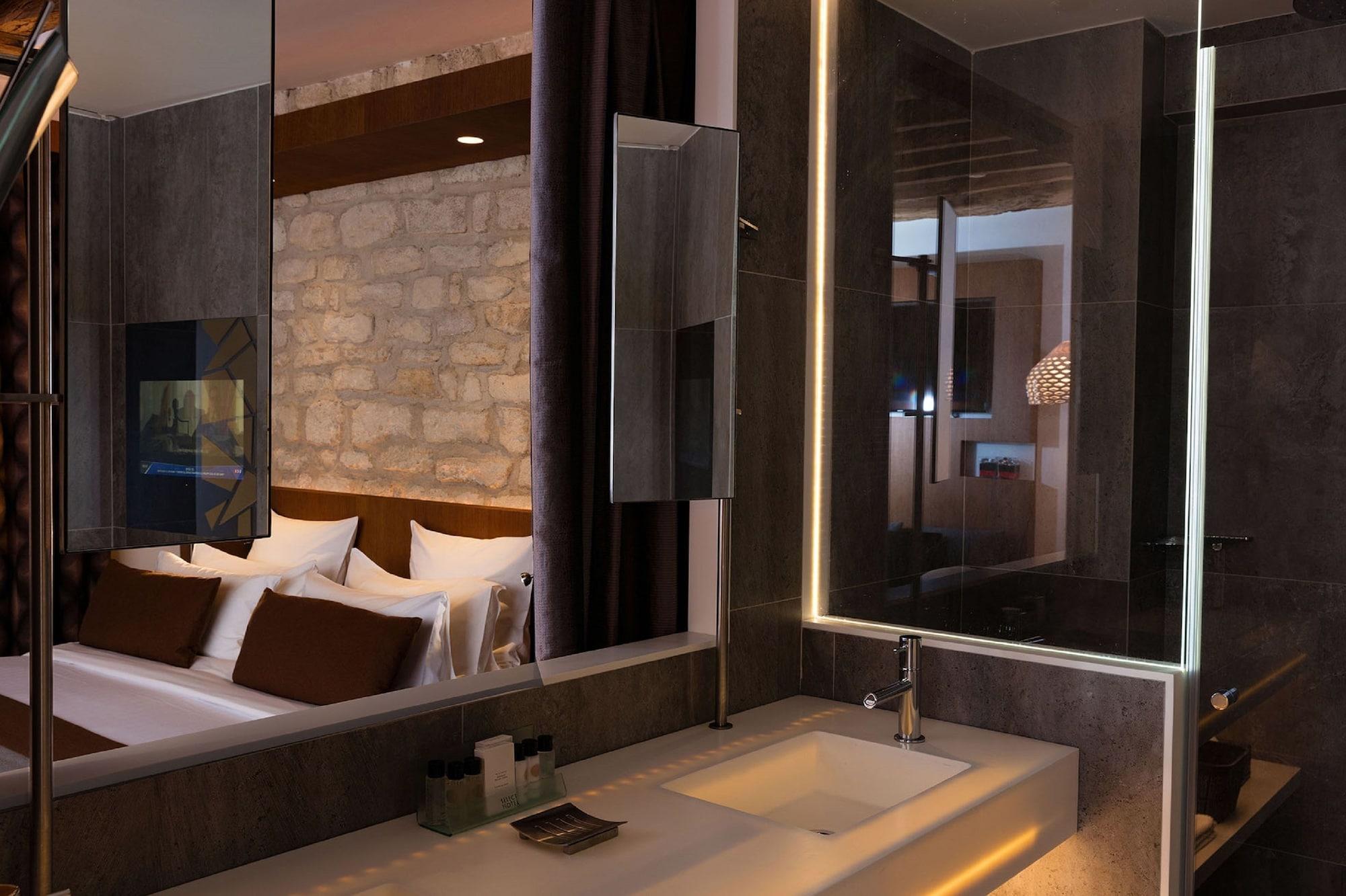 Select Hotel Paris Bagian luar foto