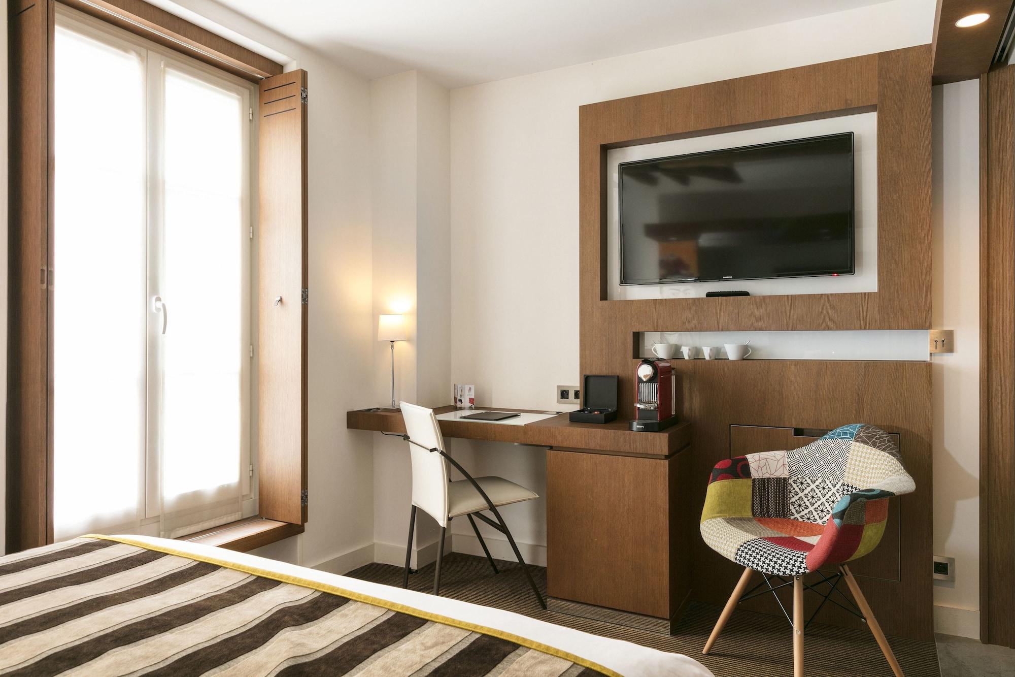 Select Hotel Paris Bagian luar foto
