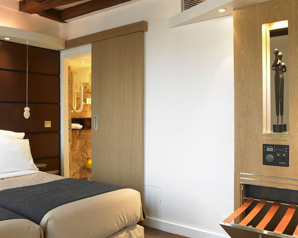 Select Hotel Paris Bagian luar foto