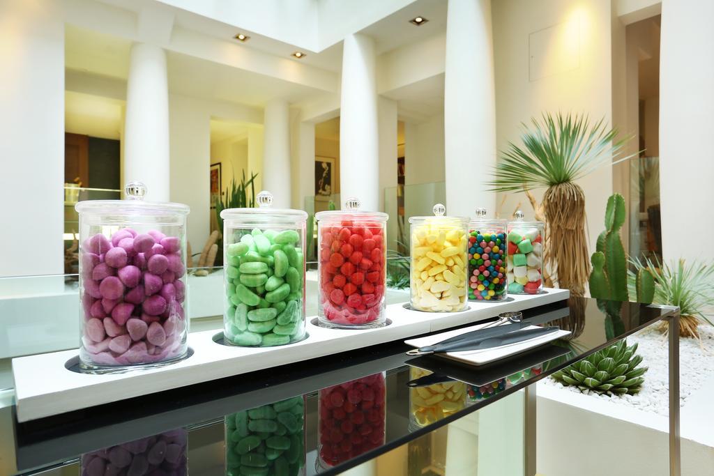 Select Hotel Paris Bagian luar foto