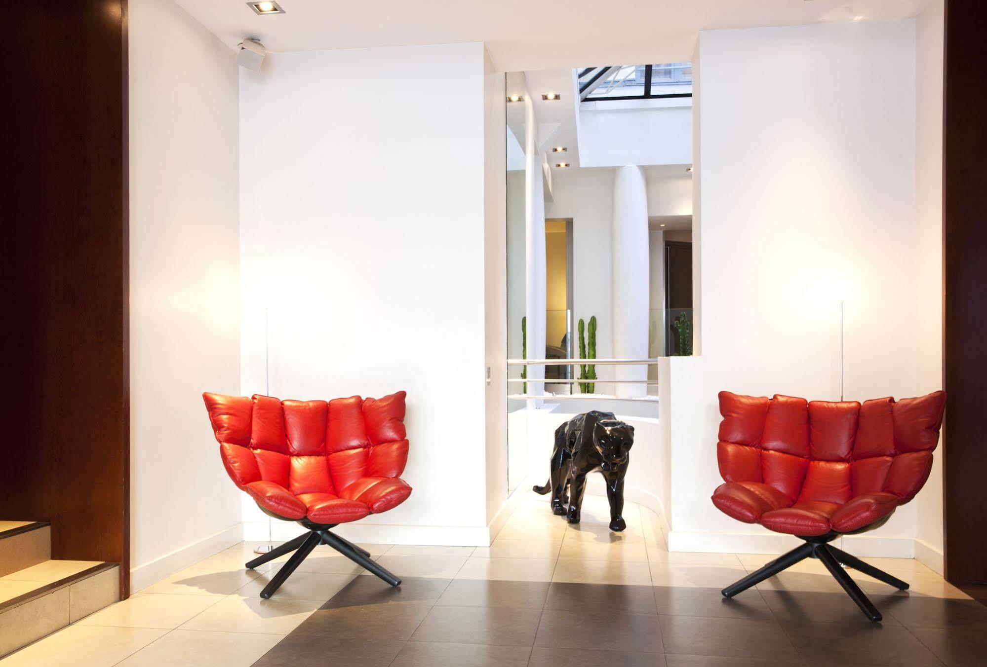 Select Hotel Paris Bagian luar foto